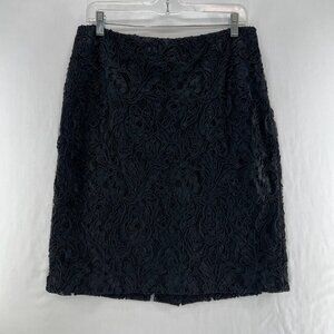 Talbots Floral Lace Pencil Skirt Sz 10P Lined Hidden Back Zip Knee Length Black